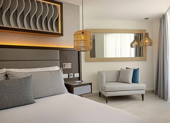 Royalton Hideaway Blue Waters, An Autograph Collection All-Inclusive Resort - Wohnbeispiel Luxury (Zimmercodierungen UU1, UUM & ULM)