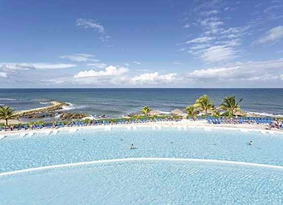 Grand Palladium Lady Hamilton Resort & Spa