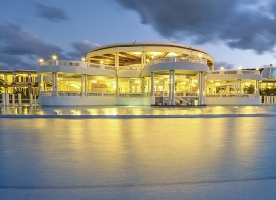 Grand Palladium Lady Hamilton Resort & Spa
