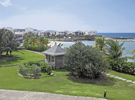 Grand Palladium Lady Hamilton Resort & Spa