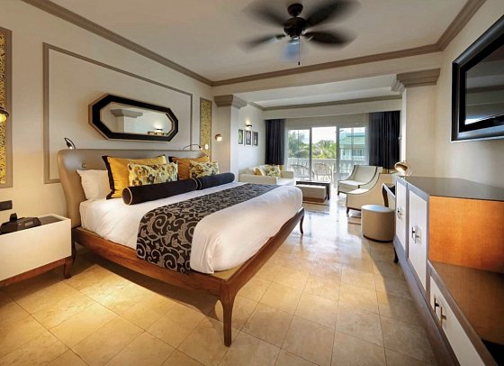 Grand Palladium Lady Hamilton Resort & Spa - Wohnbeispiel Signature Level Junior Suite (Zimmercodierung JL1)