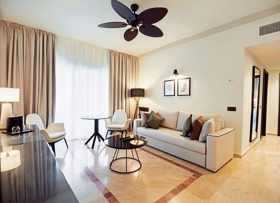Grand Palladium Lady Hamilton Resort & Spa - Wohnbeispiel Gardenview Suite (Zimmercodierung W2G)