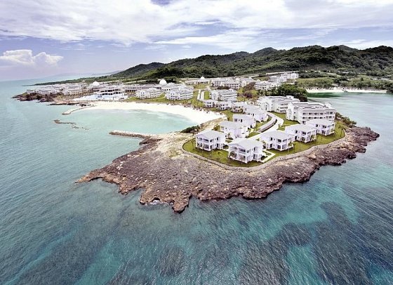 Grand Palladium Lady Hamilton Resort & Spa