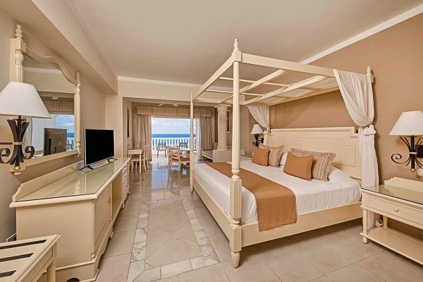 Bahia Principe Luxury Runaway Bay - Wohnbeispiel Juniorsuite Deluxe Seaview (Zimmercodierungen JDM & JD2)