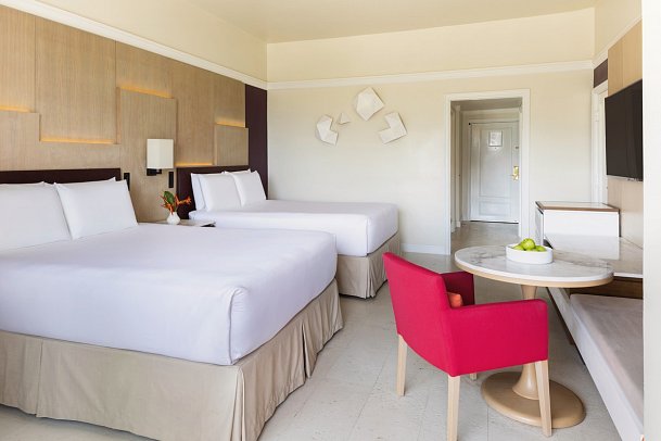 Hyatt Ziva Rose Hall