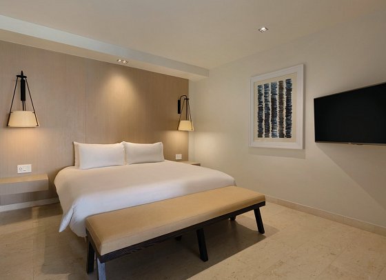 Hyatt Ziva Rose Hall