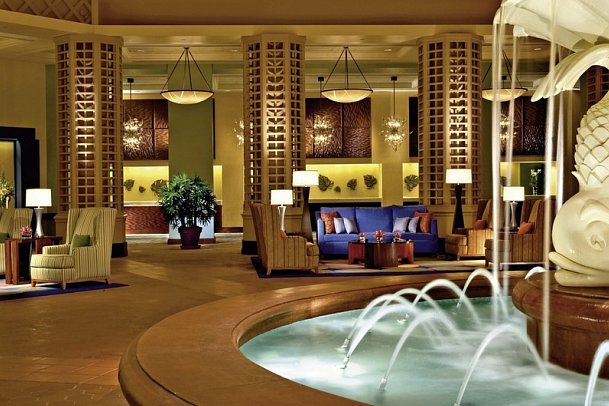 Walt Disney World Swan