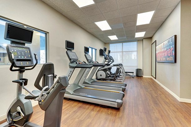 Drury Inn & Suites Orlando