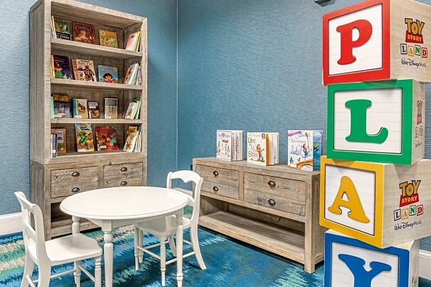 Wyndham Garden Lake Buena Vista Disney Springs Resort Area