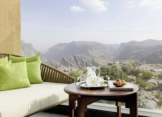 Anantara Al Jabal Al Akhdar Resort - Wohnbeispiel Deluxe Canyon View (Zimmercodierung UDB)