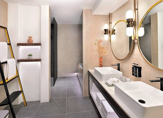 Hotel Indigo Jabal Akhdar Resort & Spa - Beispiel Bad Balcony Suite oder Pool Villa (Zimmercodierungen WB1, W1R & W2R)