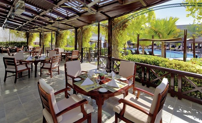 Radisson Blu Hotel, Muscat - Restaurant 'Olivos'