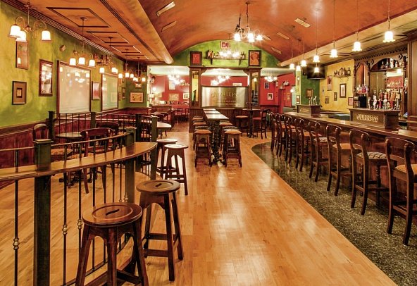 Radisson Blu Hotel, Muscat - O'Malley's Bar