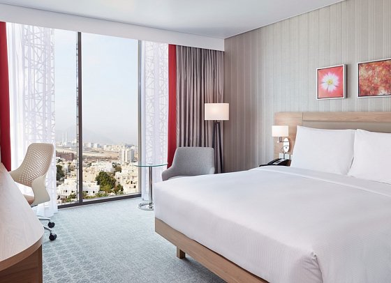 Hilton Garden Inn Muscat Al Khuwair - Wohnbeispiel Guest Room (Zimmercodierung UG1)