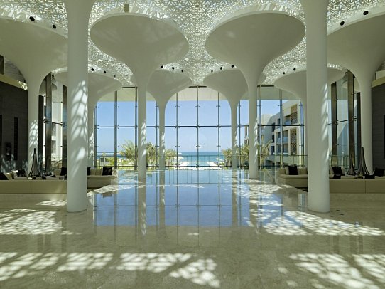 Kempinski Hotel Muscat - Lobby