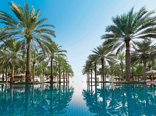Al Bustan Palace, a Ritz-Carlton Hotel