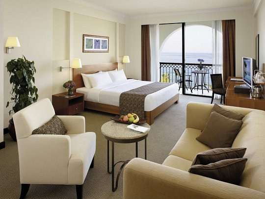 DoubleTree by Hilton Muscat Al Waha - Wohnbeispiel Executive Sea View (Zimmercodierung UTM)