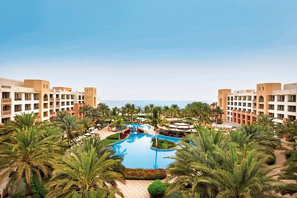 DoubleTree by Hilton Muscat Al Waha