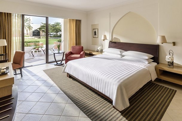 Hilton Muscat Al Bandar - Wohnbeispiel Deluxe Terrace (Zimmercodierung UD2)