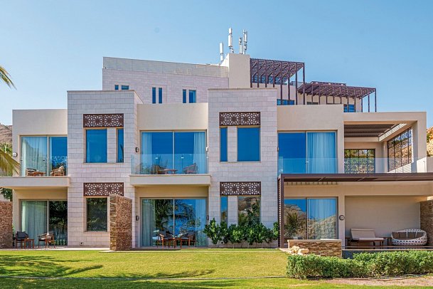 Jumeirah Muscat Bay - Wohnbeispiel Summerhouse Bedroom with Pool (Zimmercodierung WB2/WB4)