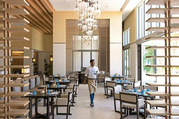 Jumeirah Muscat Bay