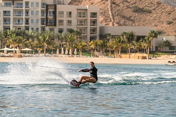 Jumeirah Muscat Bay