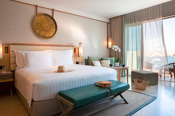 Jumeirah Muscat Bay - Ocean Balcony Club Room (Zimmercodierung ULM)