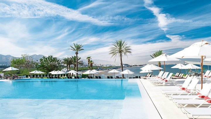 Crowne Plaza Muscat