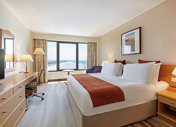 Crowne Plaza Muscat - Wohnbeispiel Sea View Room (Zimmercodierung UG2)