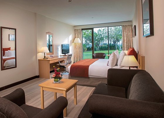 Crowne Plaza Muscat - Wohnbeispiel Family Room (Zimmercodierung FB1)