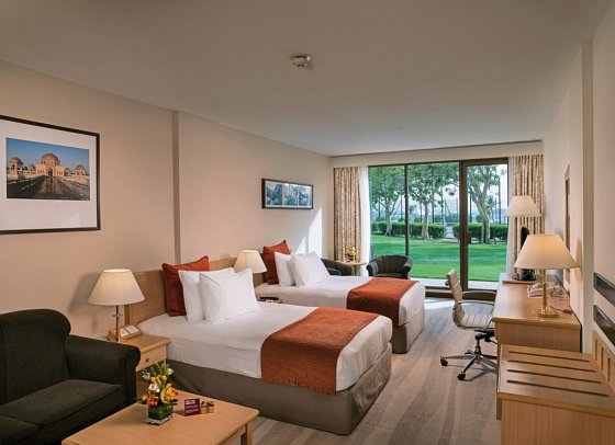 Crowne Plaza Muscat - Wohnbeispiel Family Room (Zimmercodierung FB1)