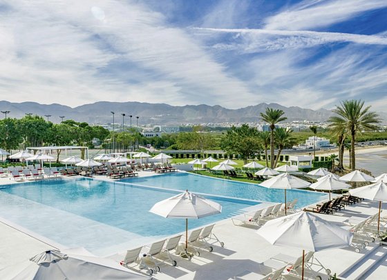 Crowne Plaza Muscat