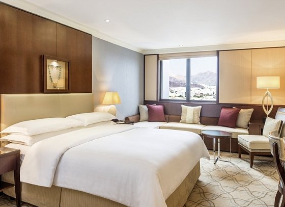 Sheraton Oman Hotel - Wohnbeispiel Deluxe (Zimmercodierung UD1)