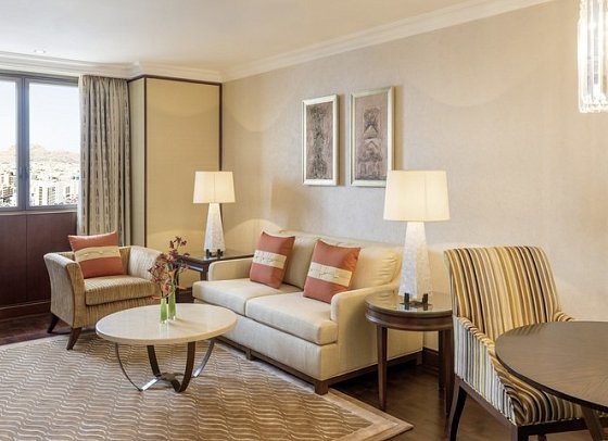 Sheraton Oman Hotel - Executive Suite
