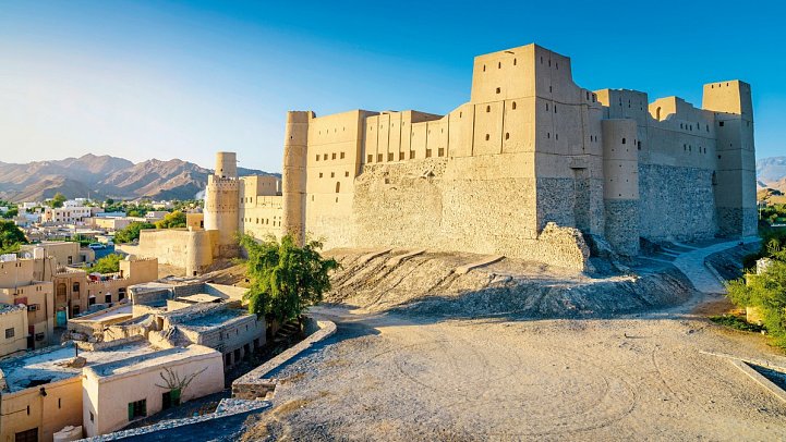 Abenteuer Oman Gruppenreise im Geländewagen - Bahla Fort