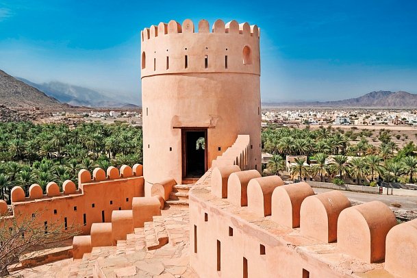 Oman erfahren - Mit dem Allrad durch grandiose Landschaften - Fort Nakhl