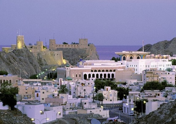 Oman entdecken - Regierungsviertel in Muscat