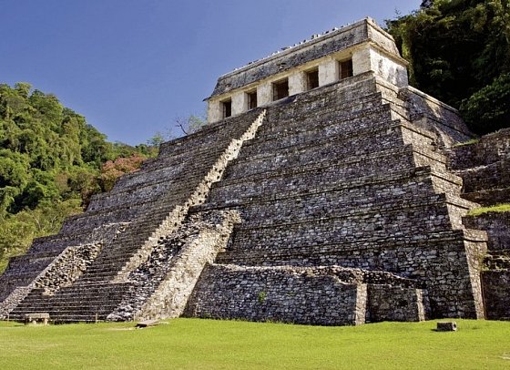 Collage von Welt-Metropole & Mayawelt - Palenque