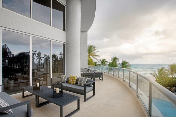 Doubletree Ocean Point Resort & Spa