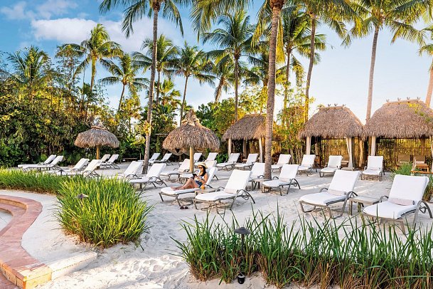 The Palms Hotel & Spa