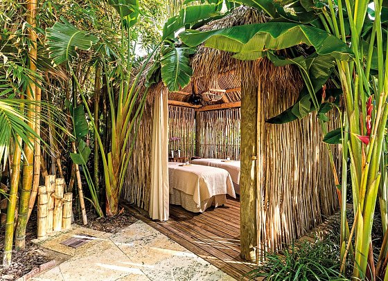 The Palms Hotel & Spa
