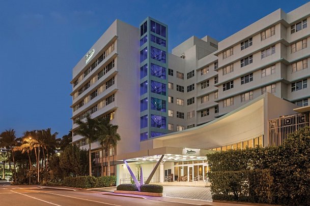 Radisson Resort Miami Beach
