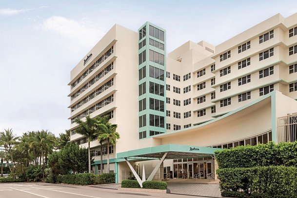 Radisson Resort Miami Beach