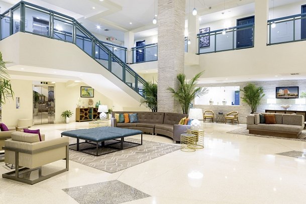 Best Western Plus Atlantic Beach Resort