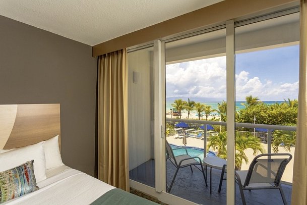 Best Western Plus Atlantic Beach Resort - Ocean View