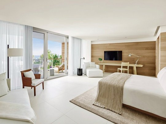 The Miami Beach EDITION