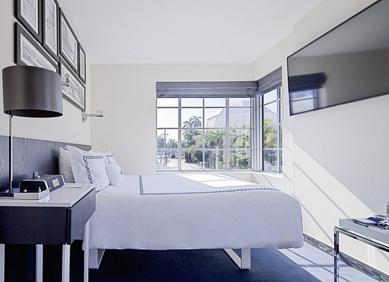 Gale South Beach, Curio Collection by Hilton - Wohnbeispiel Signature One bed