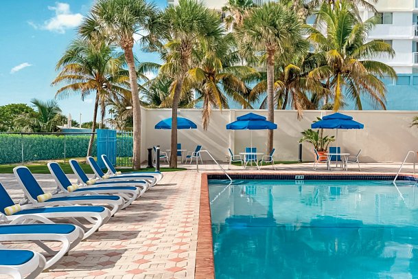 Crystal Beach Suites Oceanfront Apartments