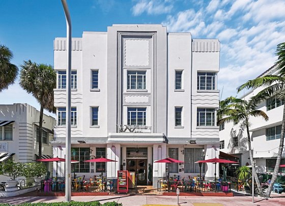The Whitelaw Hotel