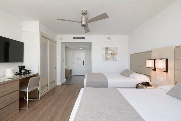 RIU Plaza Miami Beach